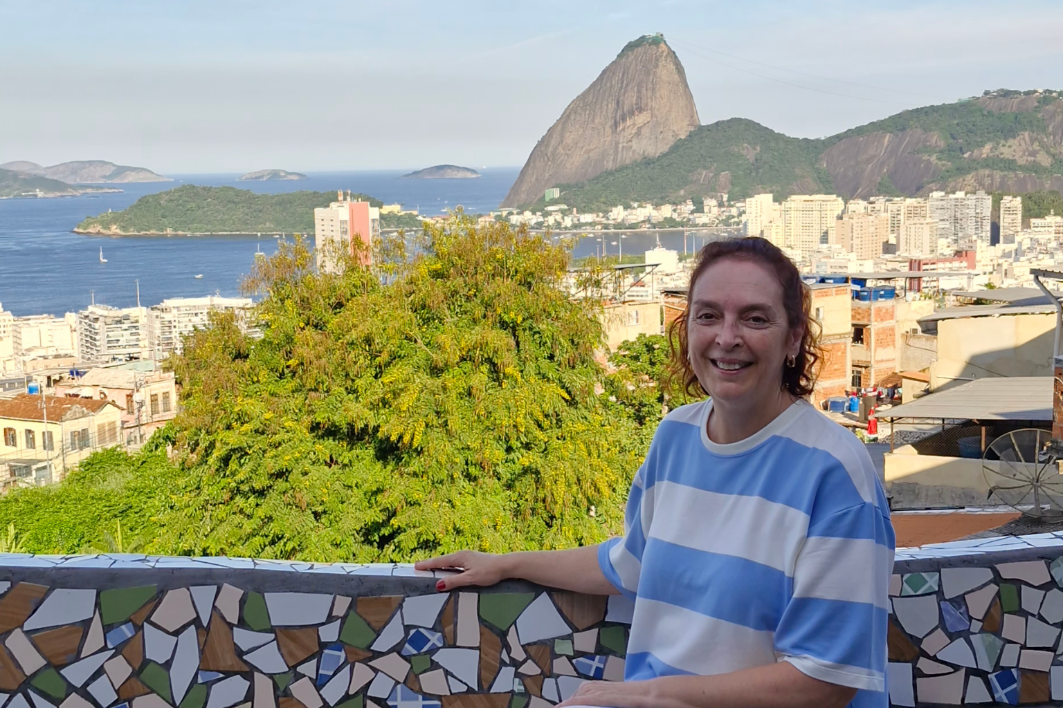 passeio de barco Ilhas Tijucas saindo do Rio trilha Pedra do Telégrafo com guia local nascer do sol no Morro Dois Irmãos Rio trekking Pedra da Gávea vista panorâmica voar de parapente Rio de Janeiro segurança favela tour Rocinha com guia especializado caminhada pela Floresta da Tijuca cachoeira excursão Ilha Grande pernoite ou bate-e-volta travessia Mar Ilha Tijucas água cristalina tour cultural Vidigal com arte de rua Tavares Bastos The Maze visita guiada City Tour Rio Cristo Redentor Pão de Açúcar trilha leve para iniciantes no Rio experiências de aventura no Rio de Janeiro roteiro de trilha e praia Rio de Janeiro fotos incríveis trilha Pedra do Telégrafo turismo comunitário favela seguro Rio dia inteiro em Ilha Grande passeio completo ilhas Tijucas melhor horário para visitar aventura de parapente sobre praias do Rio natureza urbana Floresta da Tijuca trilha guiada roteiro Ilha Grande com hospedagem Abraão viagem de barco privativa nas Ilhas Tijucas subida ao Pico da Tijuca vista 360° tour guiado por comunidades do Rio Vidigal Rocinha passeio para ver o pôr do sol no Rio aventura radical Pão de Açúcar escalada guiada trilha com guia local Pedra da Gávea intenso conhecer cultura local favela com respeito fotos Instagram trilhas Rio de Janeiro paisagens naturais Rio sem multidão ilhas Tijucas passeio de snorkel e mergulho Guia habla español/inglês Rio de Janeiro viagem aventura para grupos no Rio tour privativo Ilha Grande casal percurso ecológico Floresta da Tijuca vistas trilha urbana Dois Irmãos nascer do sol explorar Ilhas Tijucas do Rio barato hospedagem rústica Ilha Grande natureza passeio de dia inteiro Lagos e Ilhas Tijucas subir Pão de Açúcar com guia profissional tour fotográfico favela Vidigal grafite recomendações de trilha Pedra da Gávea equipagem roteiro sustentável turismo no Rio de Janeiro exploração de mirantes escondidos Rio relaxar nas praias de Ilha Grande viagem off-season trilhas no Rio menor preço combinação de trilha mais passeio de barco aventura aérea parapente Rio amanhecer atividades ao ar livre Rio de Janeiro natureza